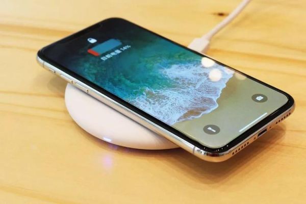 新买的iphone怎么充电？苹果新手机要怎么充电比较好