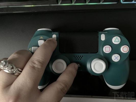 怎么连PS4手柄，没反应？ps4新手柄连不上
