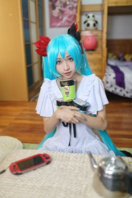 什么是COS衣服？新手coser穿什么