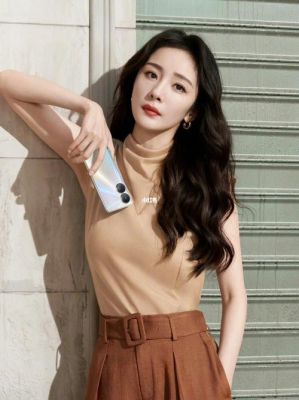 杨幂用的什么手机？杨幂最新手机是什么牌子的