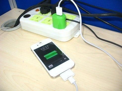 新手机充一晚上的电会对手机造成伤害吗？新手机几天冲一次电