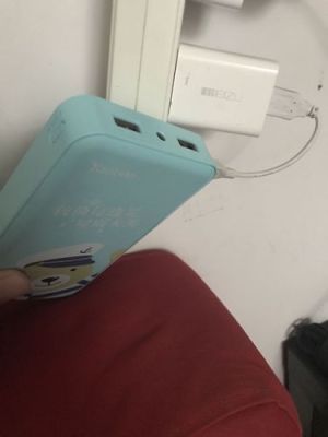 充电宝充一晚上起来就充不了手机了怎么回事？新手机充了一晚上电
