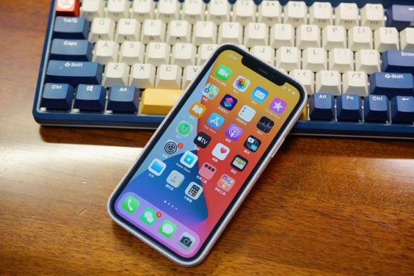 苹果手机自带磁吸功能吗？-iphone最新手机新功能