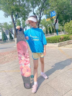 女生初学者应该买什么滑板？-女孩滑板新手视频