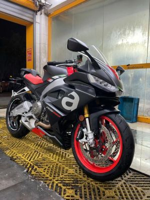 rs660新手能骑吗？-新手 阿普里亚