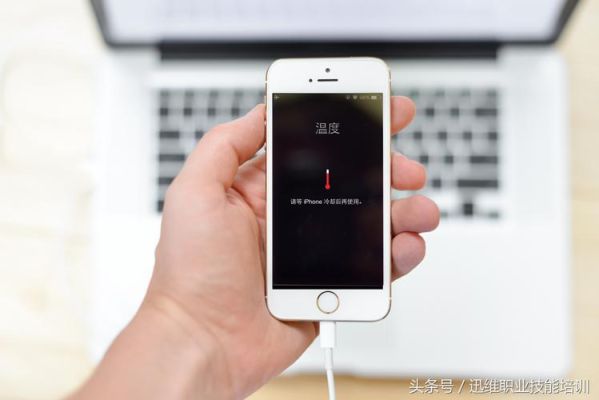 新买的手机发热，耗电快是正常的吗？-新手机怎么发烫怎么回事啊