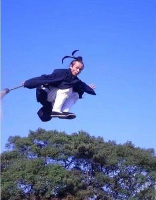小朋友自己在家怎样练轻功？-轻功初级入门视频教新手