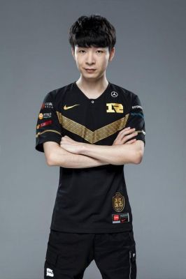 s7rng上单是谁？-LOLS7适合新手的上单