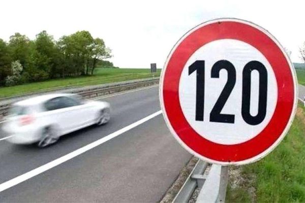 高速限速120，新手第一次开多少最合适？-100级打新手