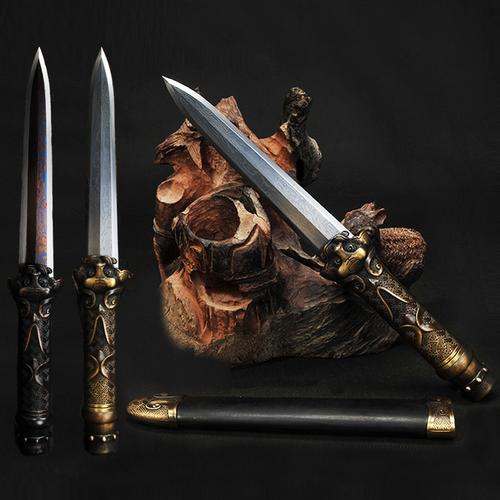 剑侍武器用什么好？-刀剑2新手铁剑