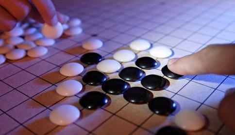 围棋业余五段相当于职业几段？-上古卷轴5什么职业新手玩