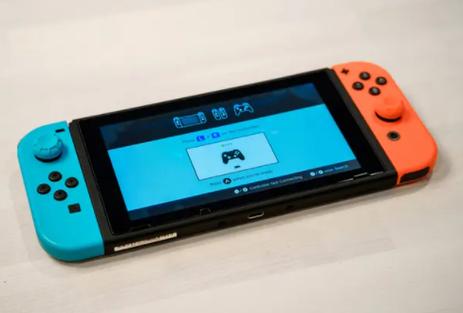 switch 接电视无信号黑屏？-ns接新手柄黑屏