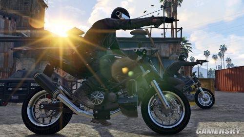 GT5如何招小弟？-gta 摩托车 新手