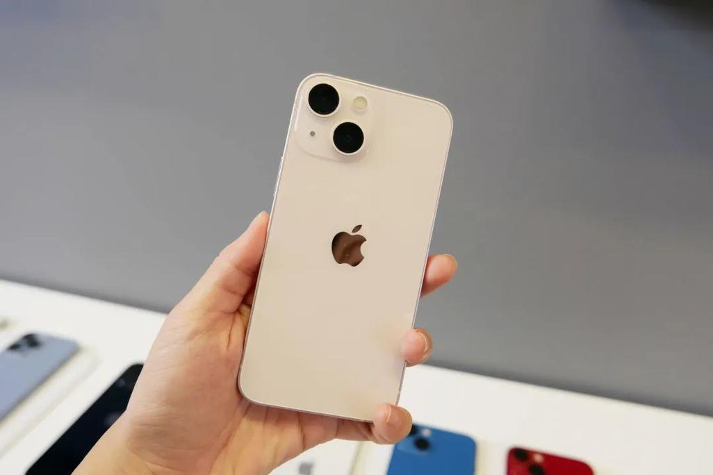 iphone几代最值得买？-苹果新手机必备