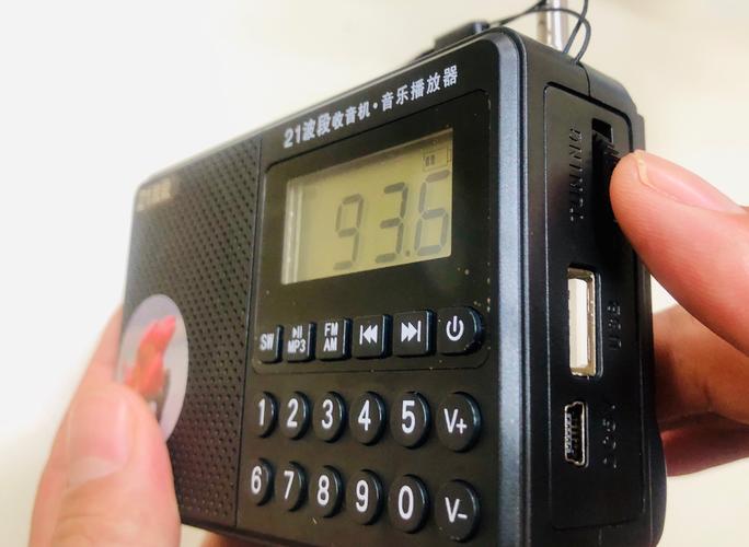 新手，如何玩收音机？-fm2018新手技巧