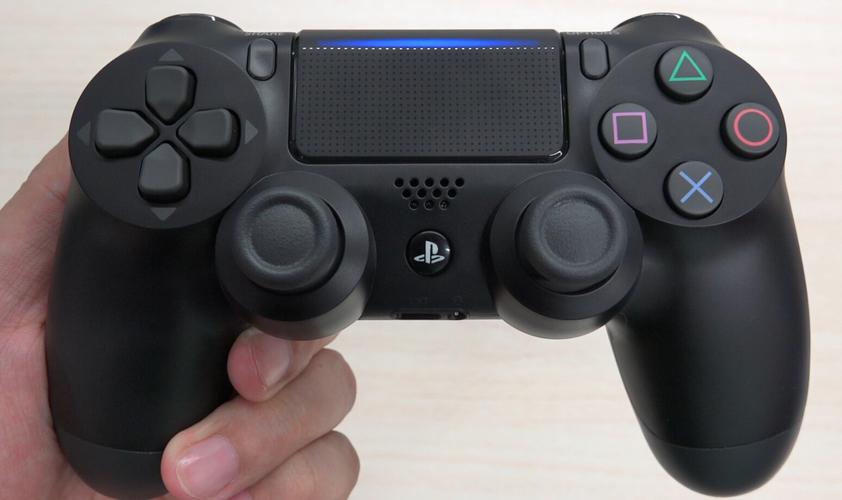 ps4的新手柄摇杆是不是都很紧？-ps4新手柄 测评