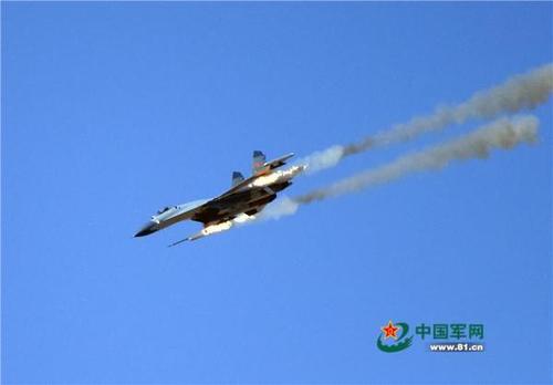 飞行员训练为什么要转圈？-火箭联盟新手教程一直在转圈