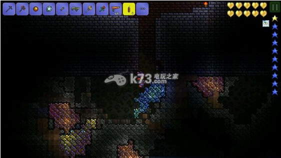 泰拉瑞亚pe挖完新三矿后要干什么？-泰拉瑞亚新手pe攻略