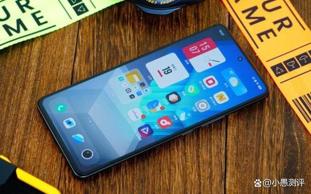 iqoo7刚买就发烫正常吗？-苹果7新手机发烫
