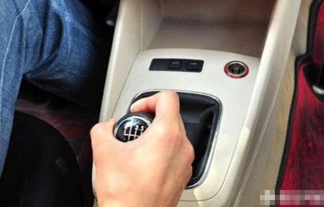 新车老是挂1档起步熄火？-怎么结束苹果6新手教程