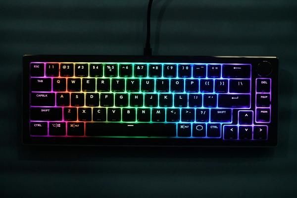 酷冷至尊机械键盘支持win10吗？-dnf之至尊机械