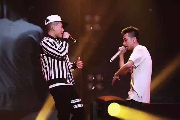 Fs是什么意思？-dnf说唱
